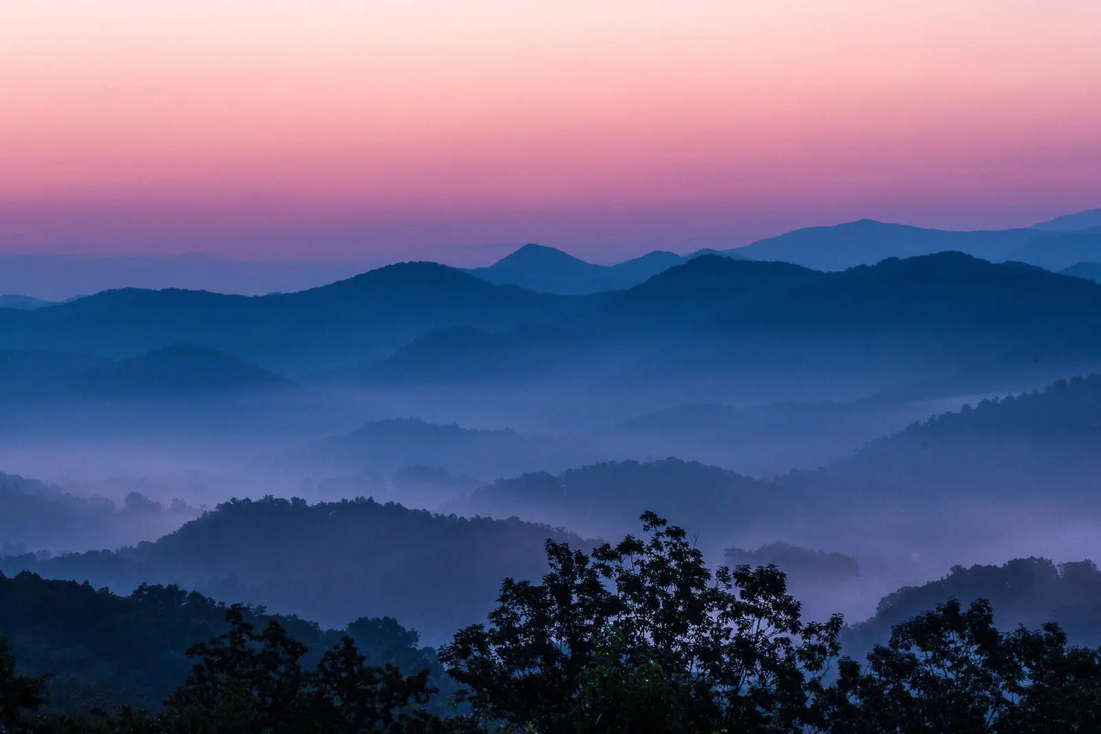 Sunrise along scenic Foothills Parkway